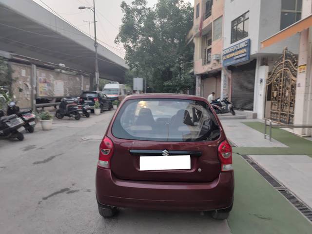 https://images10.gaadi.com/usedcar_image/4573466/original/processed_9c9d6512916270fd041e16261c00de4f.jpg?imwidth=6401