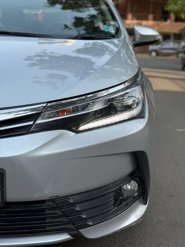 https://images10.gaadi.com/usedcar_image/4573477/original/9196aa3f3a76c663ebc6ad90d08a4fda.jpeg?imwidth=6402