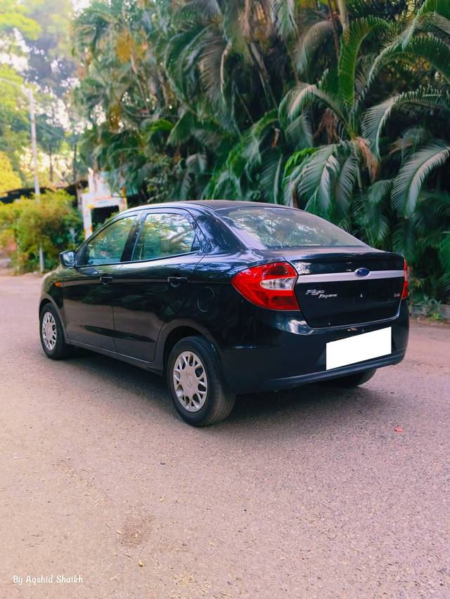 https://images10.gaadi.com/usedcar_image/4573480/original/processed_6d92cf6c3f59fdbb2286b3ec69cc7808.jpg?imwidth=6402