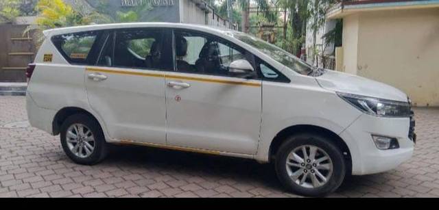 https://images10.gaadi.com/usedcar_image/4573489/original/processed_4832e89228061b89597d77f7bb057eb3.jpg?imwidth=6400