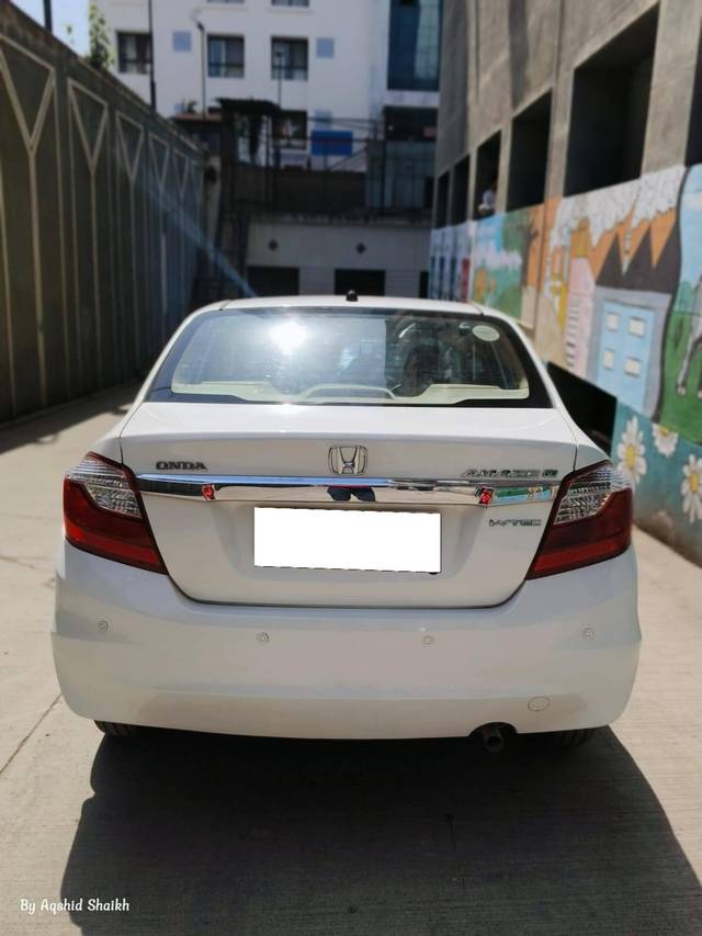 https://images10.gaadi.com/usedcar_image/4573491/original/processed_b1c94ee54803a65cd4fe2cbfb51cd878.jpg?imwidth=6401