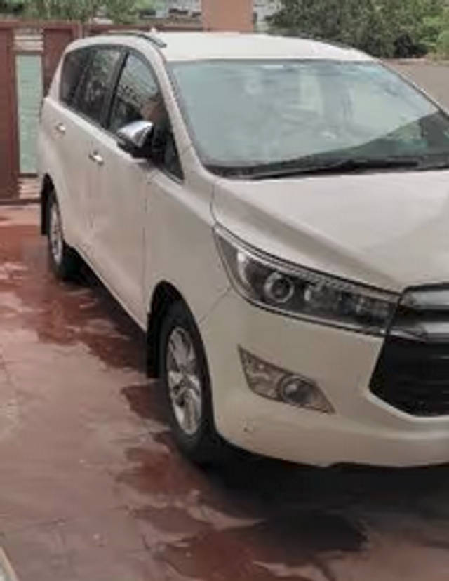 https://images10.gaadi.com/usedcar_image/4573499/original/104dedaf-9775-49ec-a404-158bce80f164.png?imwidth=6401