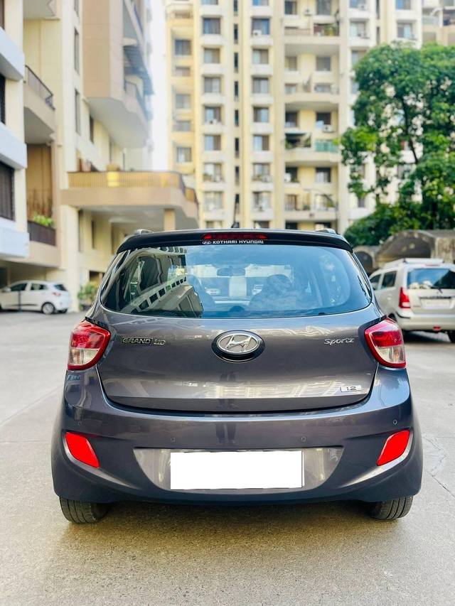 https://images10.gaadi.com/usedcar_image/4573509/original/processed_8ba577a8ee321b09580063d15cae251b.jpg?imwidth=6401