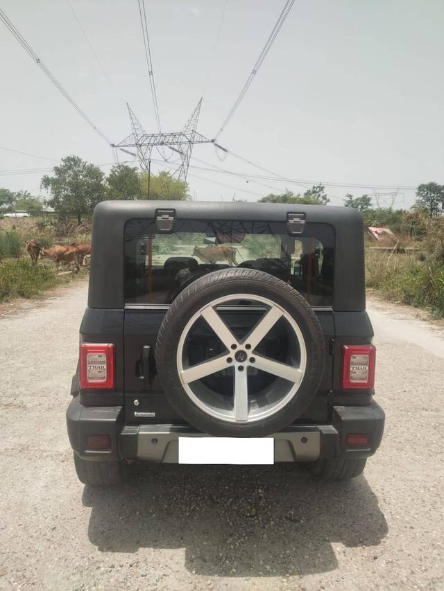 https://images10.gaadi.com/usedcar_image/4573522/original/processed_d857b0bb-328b-4bfa-847d-1e71483e465c.jpg?imwidth=6402