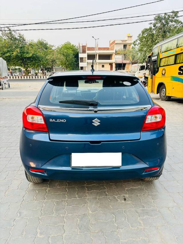 https://images10.gaadi.com/usedcar_image/4573526/original/processed_9bc150c1ce970c3119223983b074a515.jpg?imwidth=6401