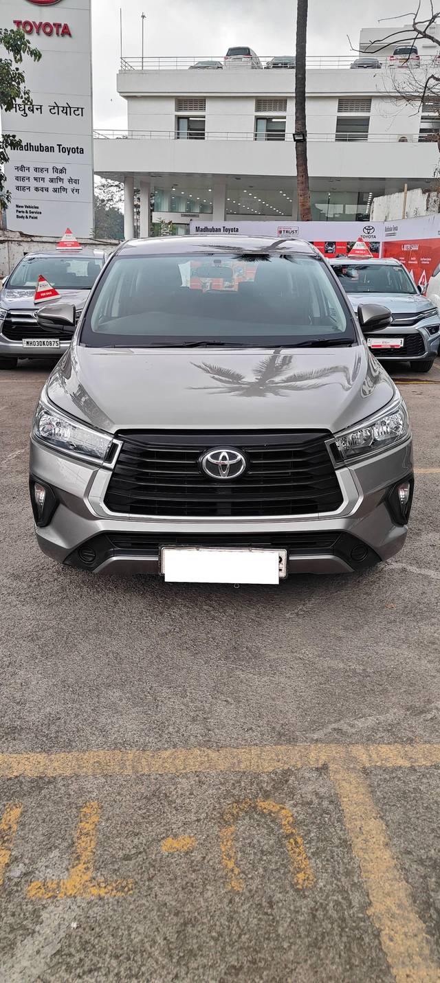 https://images10.gaadi.com/usedcar_image/4573530/original/processed_c026b37d7b69bea24773ceea492cf4d0.jpg?imwidth=6400