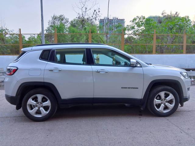 https://images10.gaadi.com/usedcar_image/4573543/original/processed_d52e444b607e96899aed91859daa236a.jpg?imwidth=6401