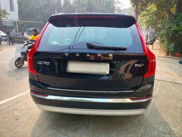 https://images10.gaadi.com/usedcar_image/4573557/original/processed_df9544a0a6a811fc9d494fca0dd9f430.jpg?imwidth=6402