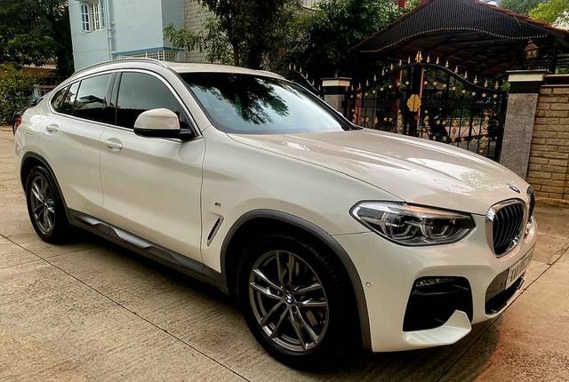 https://images10.gaadi.com/usedcar_image/4573574/original/6675e44b856b5700a27c1c2f55a451cb.jpg?imwidth=6400