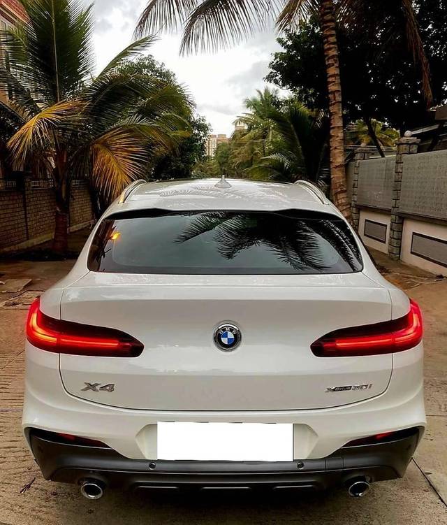 https://images10.gaadi.com/usedcar_image/4573574/original/processed_ada0feba5228f6517063696f414387cb.jpg?imwidth=6402