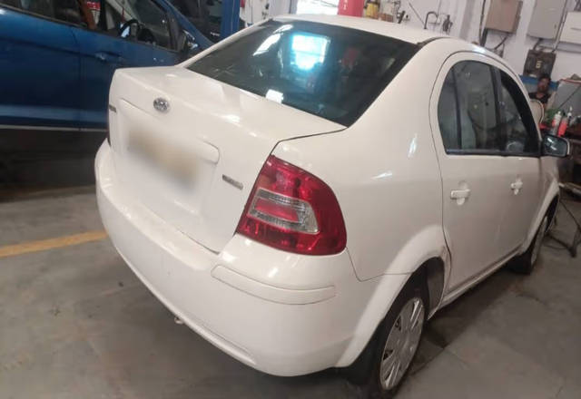 https://images10.gaadi.com/usedcar_image/4573583/original/b29c7596-e6e5-40ab-a59d-232b88a9d6f7.?imwidth=6401