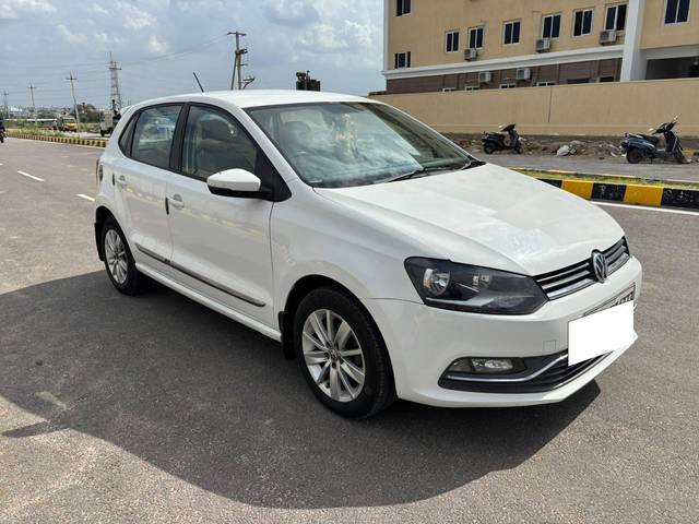 https://images10.gaadi.com/usedcar_image/4573595/original/processed_2d4f747494222cbdd15927b9866b3519.jpg?imwidth=6400