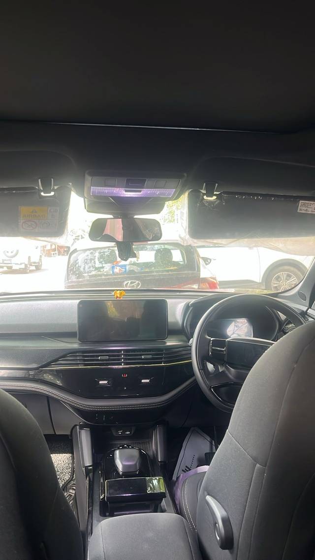 https://images10.gaadi.com/usedcar_image/4573626/original/420d979edaa52dd01dddd4eac908d8dc.jpg?imwidth=6402