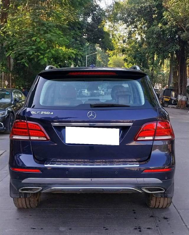 https://images10.gaadi.com/usedcar_image/4573637/original/processed_899330b3b67e3eccfcbd36ec6e49bcb2.jpg?imwidth=6401
