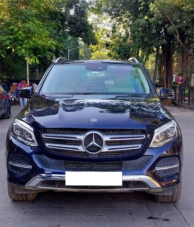 https://images10.gaadi.com/usedcar_image/4573637/original/processed_e3d8ce00dd442bfdfb7c2b44e64c538b.jpg?imwidth=6400