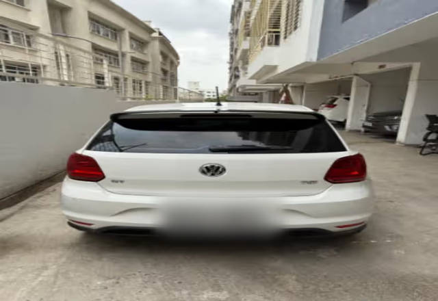 https://images10.gaadi.com/usedcar_image/4573647/original/9e99b895-9fc6-46bc-a6af-2242d7c68a4c.?imwidth=6402