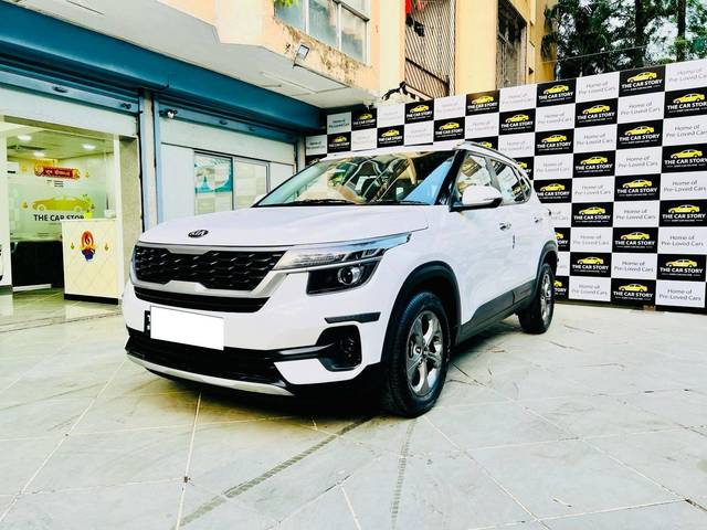 https://images10.gaadi.com/usedcar_image/4573674/original/processed_aa6aa761508c796c9aa926cfaf8988e7.jpg?imwidth=6402