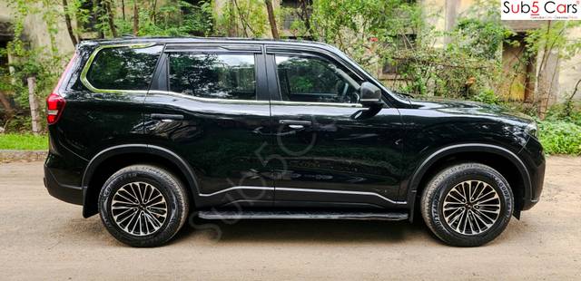 https://images10.gaadi.com/usedcar_image/4573690/original/729a0d0e215831c570bb1ebab7c979ee.jpg?imwidth=6401