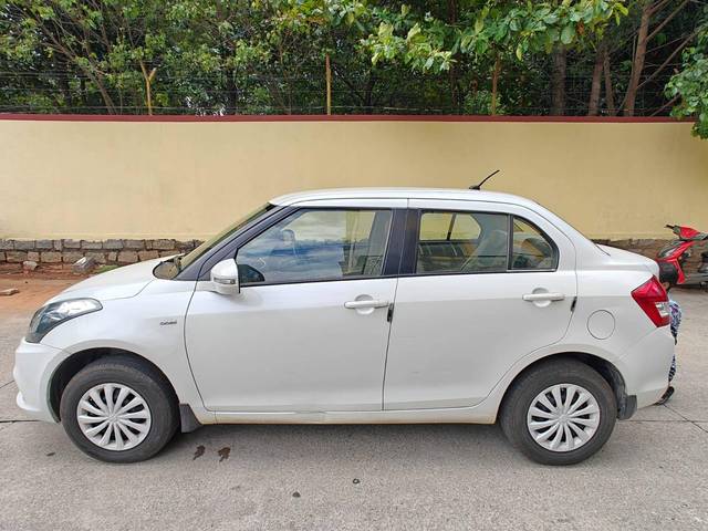 https://images10.gaadi.com/usedcar_image/4573710/original/processed_bface36551ee09252c841f768ade02e3.jpg?imwidth=6402