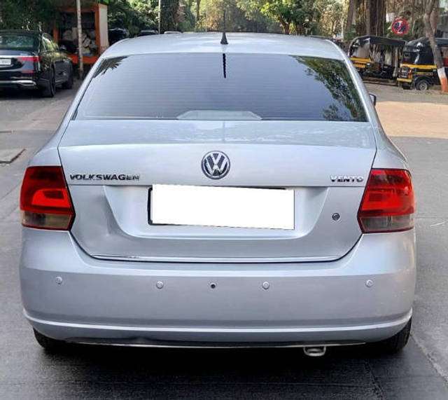 https://images10.gaadi.com/usedcar_image/4573711/original/processed_f809857f34ab7c311435c740c71016c8.png?imwidth=6401