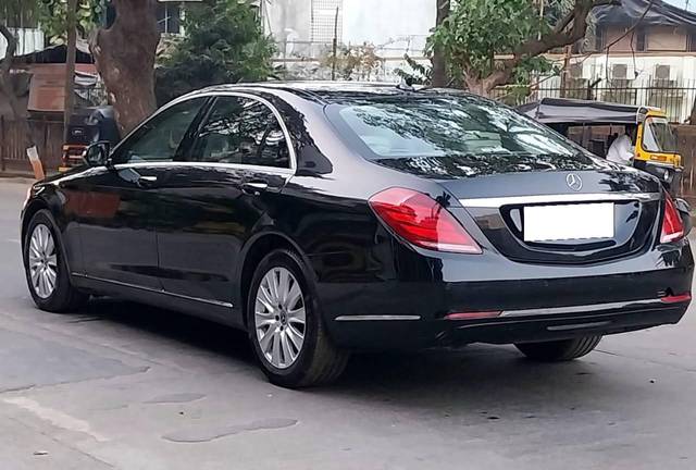 https://images10.gaadi.com/usedcar_image/4573724/original/processed_4b0d2d1dd7aeb15ad35b185f0afdffce.jpg?imwidth=6402