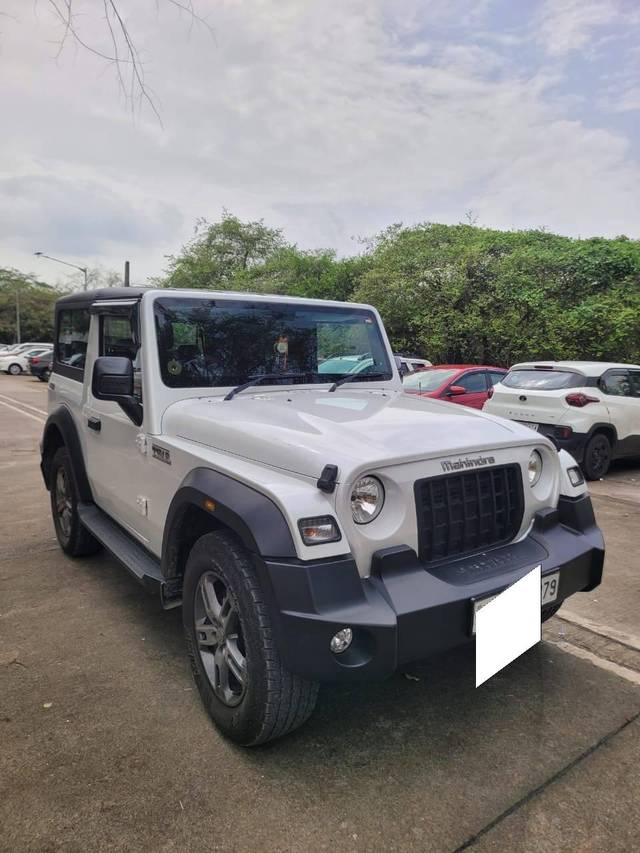 https://images10.gaadi.com/usedcar_image/4573738/original/processed_5f8ccce48ff987398cdb0522c464c63e.jpg?imwidth=6400