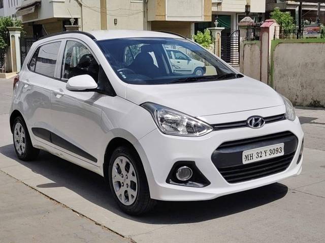 https://images10.gaadi.com/usedcar_image/4573754/original/processed_f804293d2891b55c128e1d3f9b1a4f92.jpg?imwidth=6400