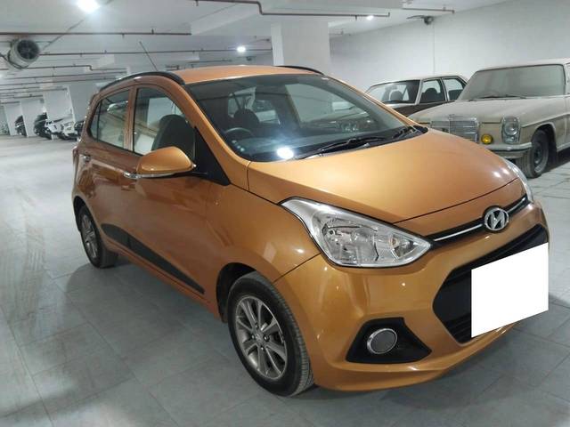 https://images10.gaadi.com/usedcar_image/4573784/original/processed_6cc7cf9ed22339c953fb158c044b8cc4.jpg?imwidth=6400