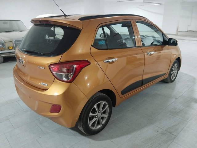https://images10.gaadi.com/usedcar_image/4573784/original/processed_c6df0a2930d32cc1d484e90f6d0da497.jpg?imwidth=6402