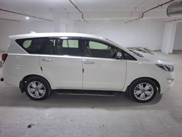 https://images10.gaadi.com/usedcar_image/4573801/original/processed_675d1c30307421da0ba1db3d638ff498.jpg?imwidth=6401