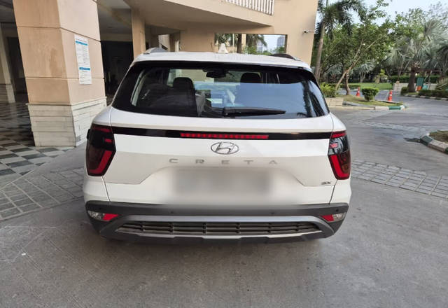 https://images10.gaadi.com/usedcar_image/4573837/original/06994f1a-af0c-474e-bfb9-964e83c87be5.?imwidth=6401