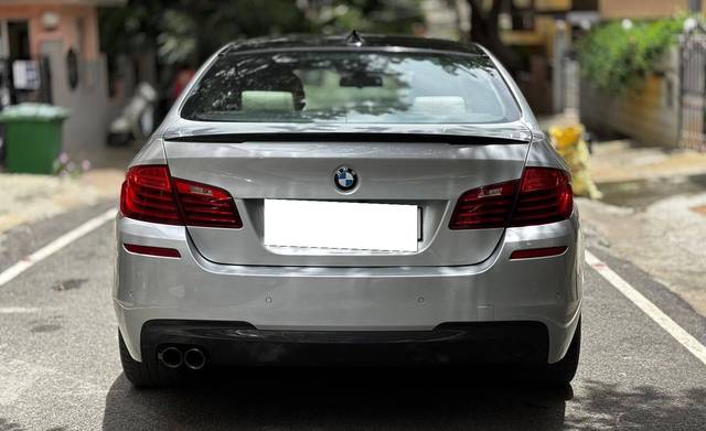 https://images10.gaadi.com/usedcar_image/4573843/original/processed_e89559f72a9aad167d0a960f51c73289.jpg?imwidth=6402