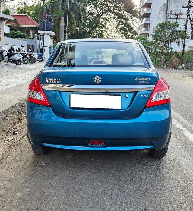 https://images10.gaadi.com/usedcar_image/4573845/original/processed_06ea8aa731b0abd8a694fcbf079ff497.jpg?imwidth=6401