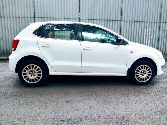 https://images10.gaadi.com/usedcar_image/4573853/original/processed_724a4f13-d380-412b-a951-a49768eb4115.jpg?imwidth=6401