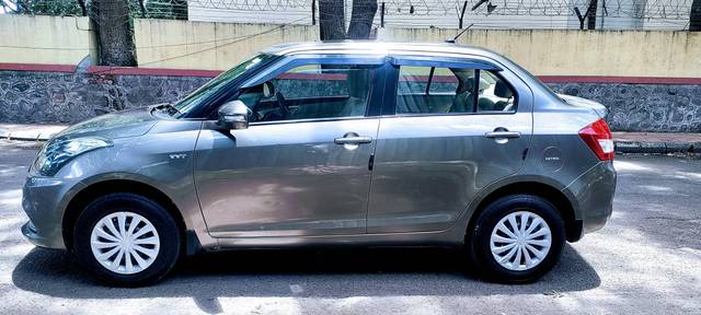 https://images10.gaadi.com/usedcar_image/4573867/original/processed_f1b4f827-c726-4fc7-8c77-bb627fa7b403.jpg?imwidth=6402