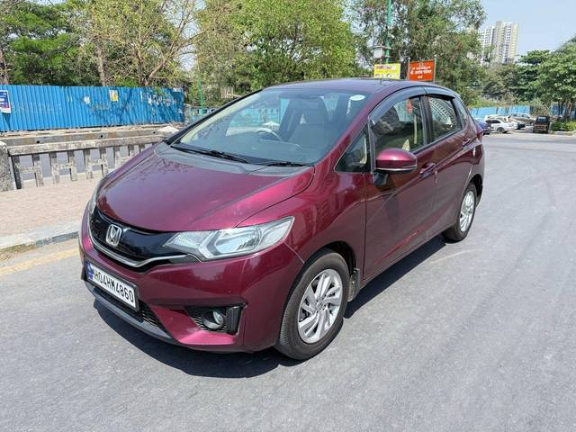 https://images10.gaadi.com/usedcar_image/4573870/original/processed_a94af3df02c126d9d90f92f11426e725.jpeg?imwidth=6400