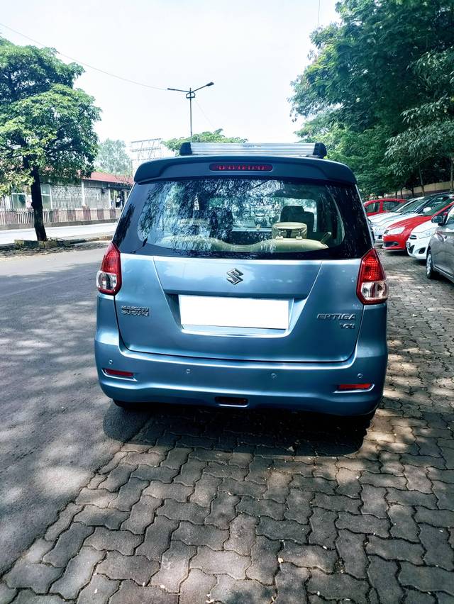 https://images10.gaadi.com/usedcar_image/4573892/original/processed_95e1f816-22d7-41fc-8f89-2625e034147a.jpg?imwidth=6401