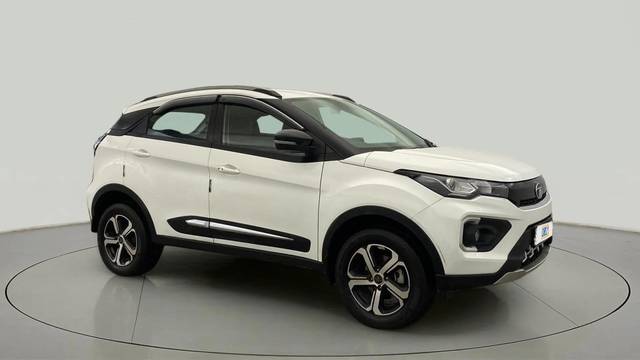 https://images10.gaadi.com/usedcar_image/4573923/original/382c4ec6b0c811e8f8938ffde70b4e9f.jpg?imwidth=6400