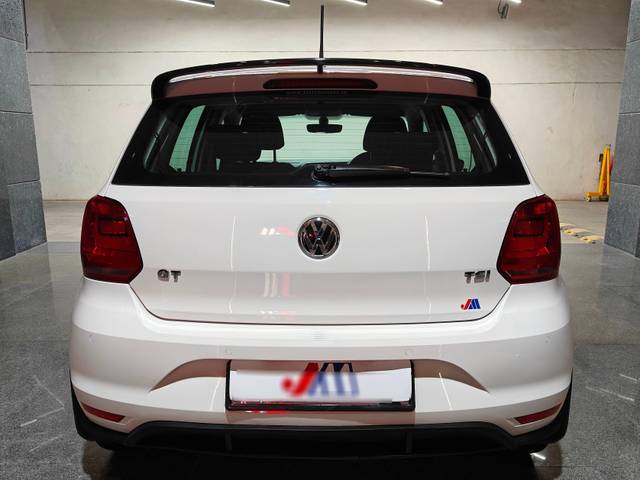 https://images10.gaadi.com/usedcar_image/4573935/original/processed_0bbf798c7e925d488aa643c1ab21893a.jpg?imwidth=6402