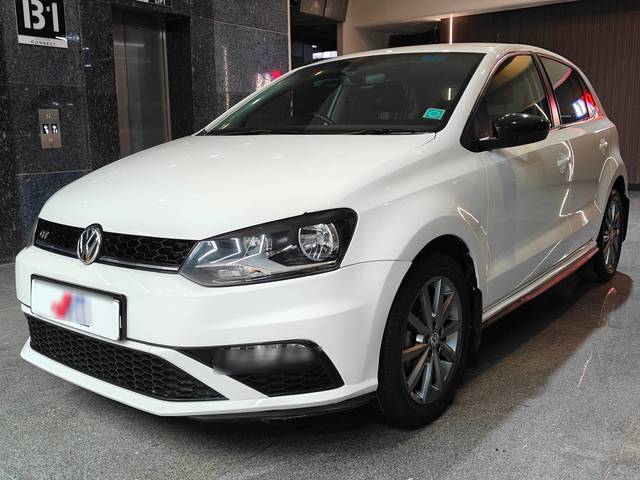 https://images10.gaadi.com/usedcar_image/4573935/original/processed_6c1a0b8137ea197321bcba61de20b82a.jpg?imwidth=6400