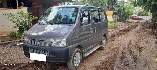 https://images10.gaadi.com/usedcar_image/4573999/original/processed_3aabb555-cc33-4b90-995f-3110b5273ef5.jpg?imwidth=6401