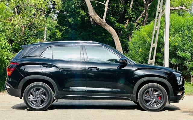 https://images10.gaadi.com/usedcar_image/4574011/original/4efa6f6c6b0e945ad6660cdc6d87f01a.jpg?imwidth=6401