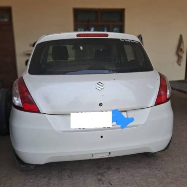 https://images10.gaadi.com/usedcar_image/4574041/original/processed_c584f592-682b-470b-8464-0864e5358c18.jpg?imwidth=6401