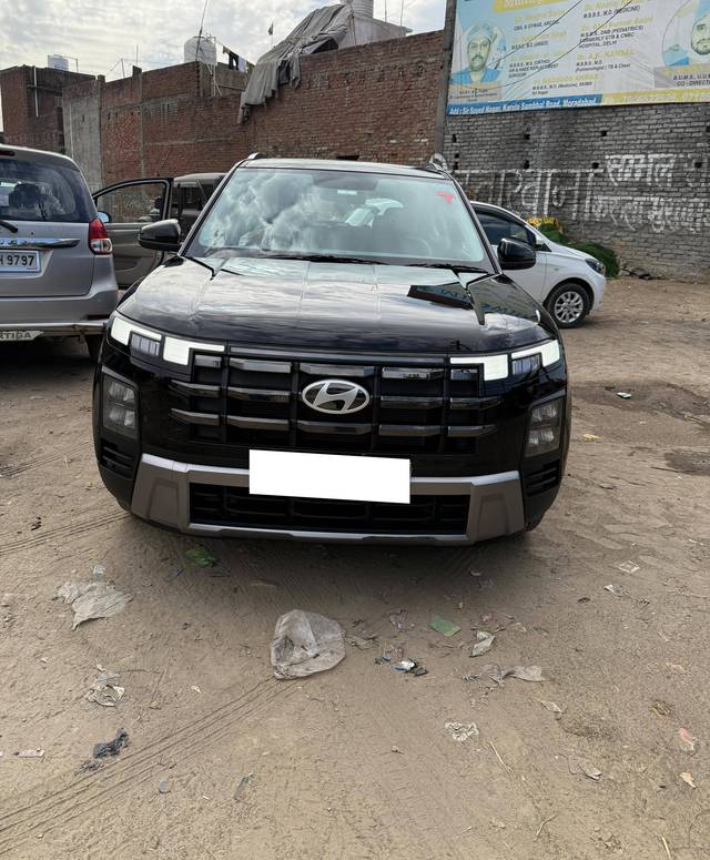https://images10.gaadi.com/usedcar_image/4574076/original/processed_7cfbcc8eb11e2f93bb5d61dbfc176fc0.jpg?imwidth=6400