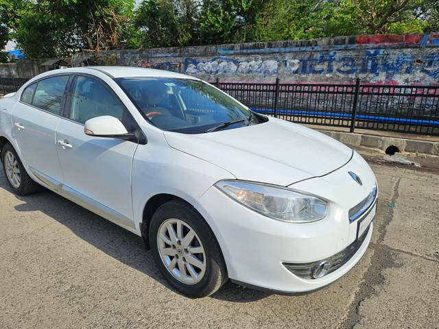 https://images10.gaadi.com/usedcar_image/4574084/original/258ed72db0016e8c7cf20b26e494846f.jpg?imwidth=6400