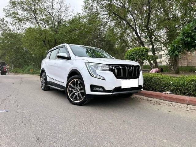 https://images10.gaadi.com/usedcar_image/4574095/original/processed_337f0073c6594babd1aca06c133093cb.jpg?imwidth=6400