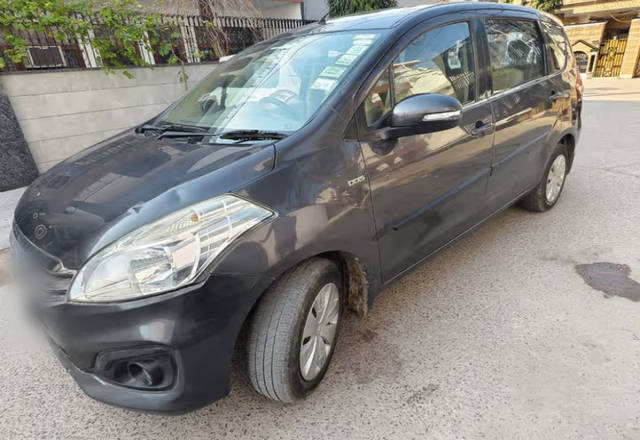https://images10.gaadi.com/usedcar_image/4574116/original/877d058e-220a-4f60-be3c-657283cb48f2.?imwidth=6400