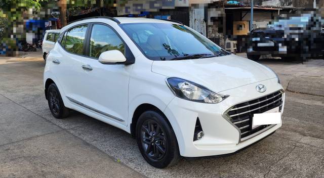 https://images10.gaadi.com/usedcar_image/4574154/original/processed_3c1516c7c986dd19af9cd5a341ce4d42.jpg?imwidth=6400