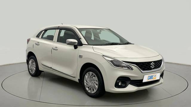 https://images10.gaadi.com/usedcar_image/4574195/original/7fa7df40d41021bfff2b4e6cb98303a5.jpg?imwidth=6400