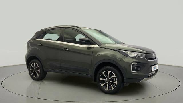 https://images10.gaadi.com/usedcar_image/4574204/original/cc452c636a9214a211066c840b0d6b13.jpg?imwidth=6400